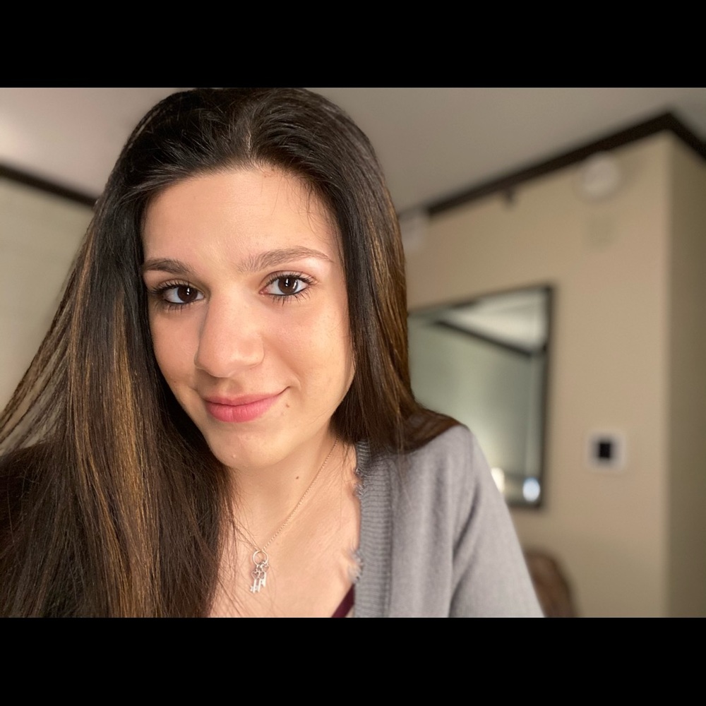 Meet your Posher, Sabrina